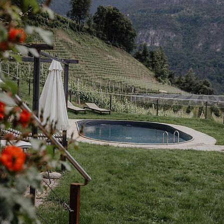 Engadinerhof Villa Montagna Bagian luar foto