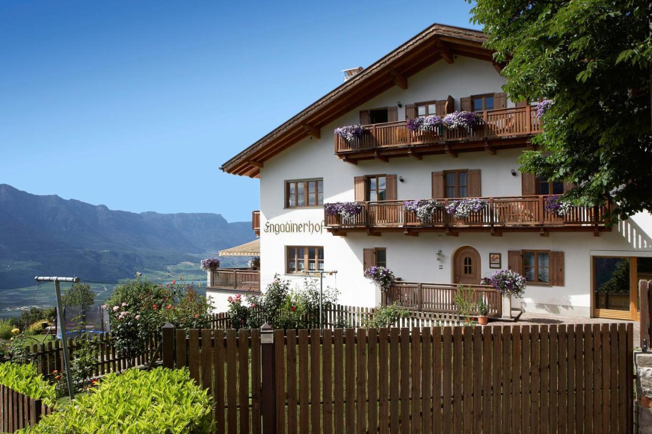 Engadinerhof Villa Montagna Bagian luar foto