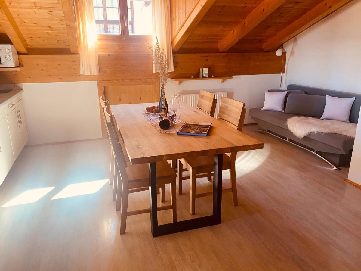 Engadinerhof Villa Montagna Bagian luar foto